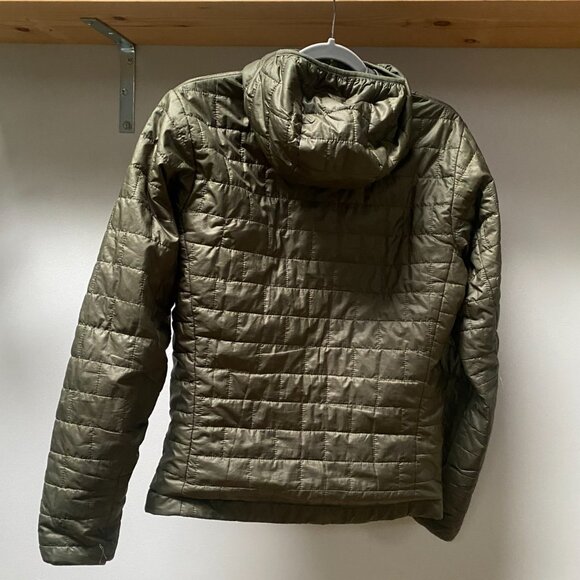 Patagonia Men's Nano Puff Hoody - Picture 2 of 4
